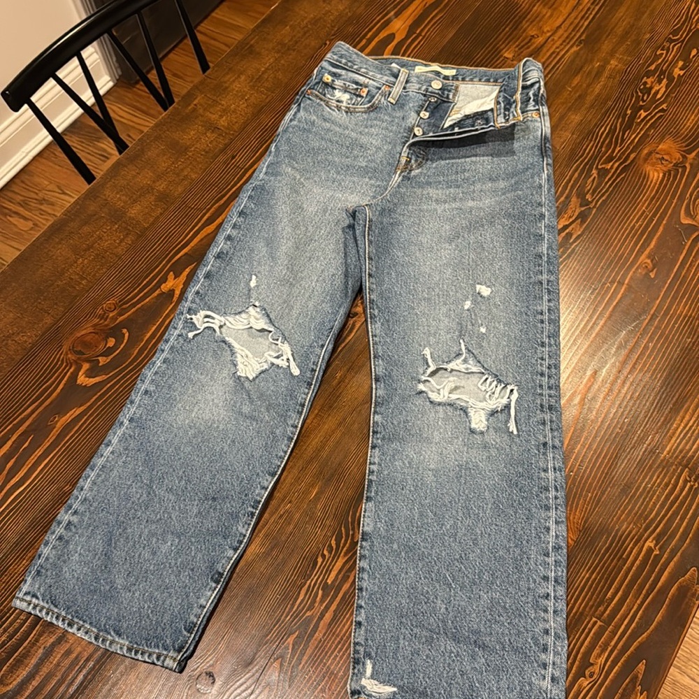 Levi Strauss and co straight ankle jeans